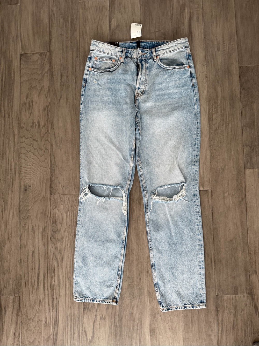 Women boyfriend Light Blue Distressed Knee Rip Jeans